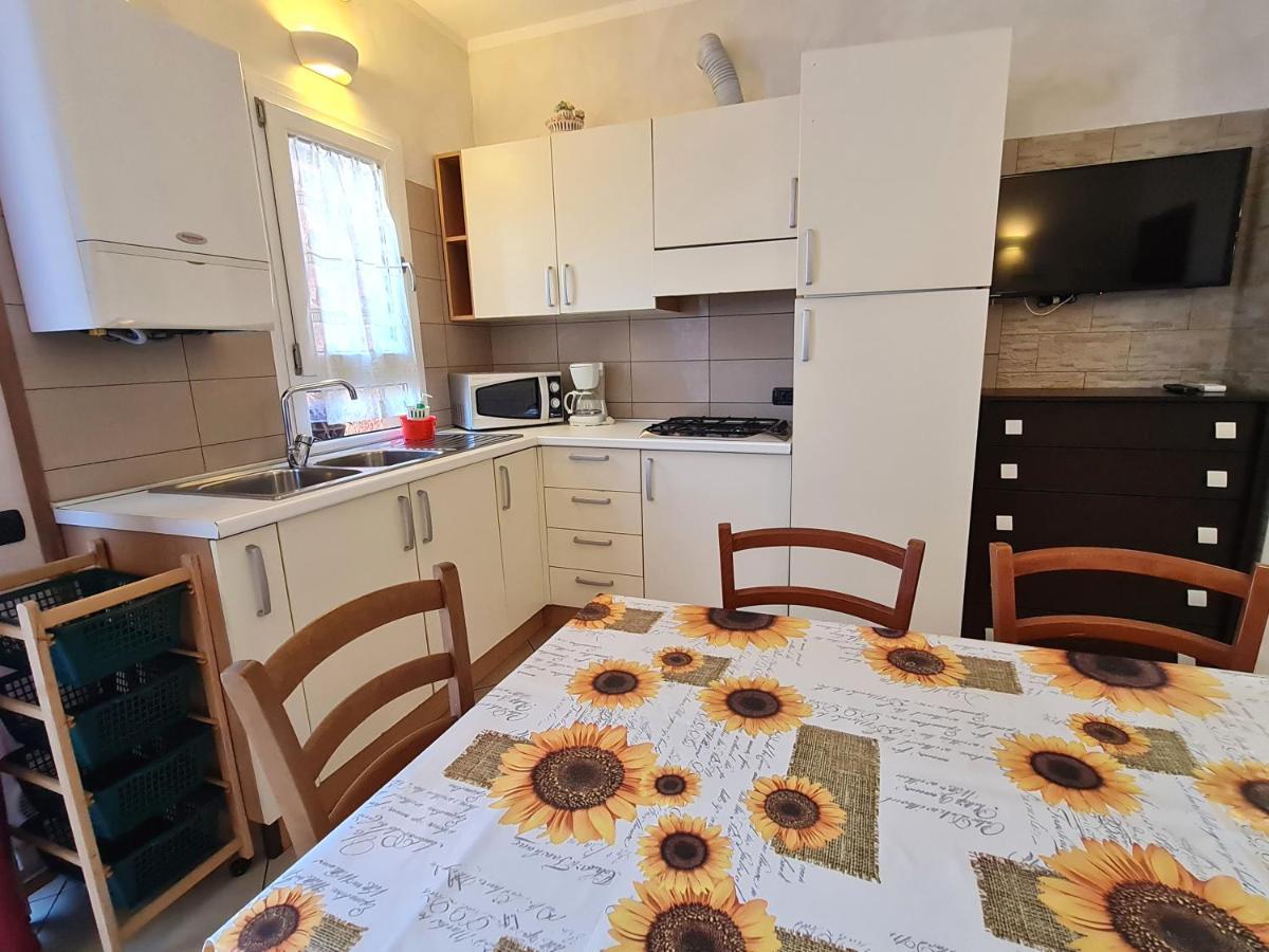 Premium Apartments Peschiera Peschiera del Garda Bagian luar foto