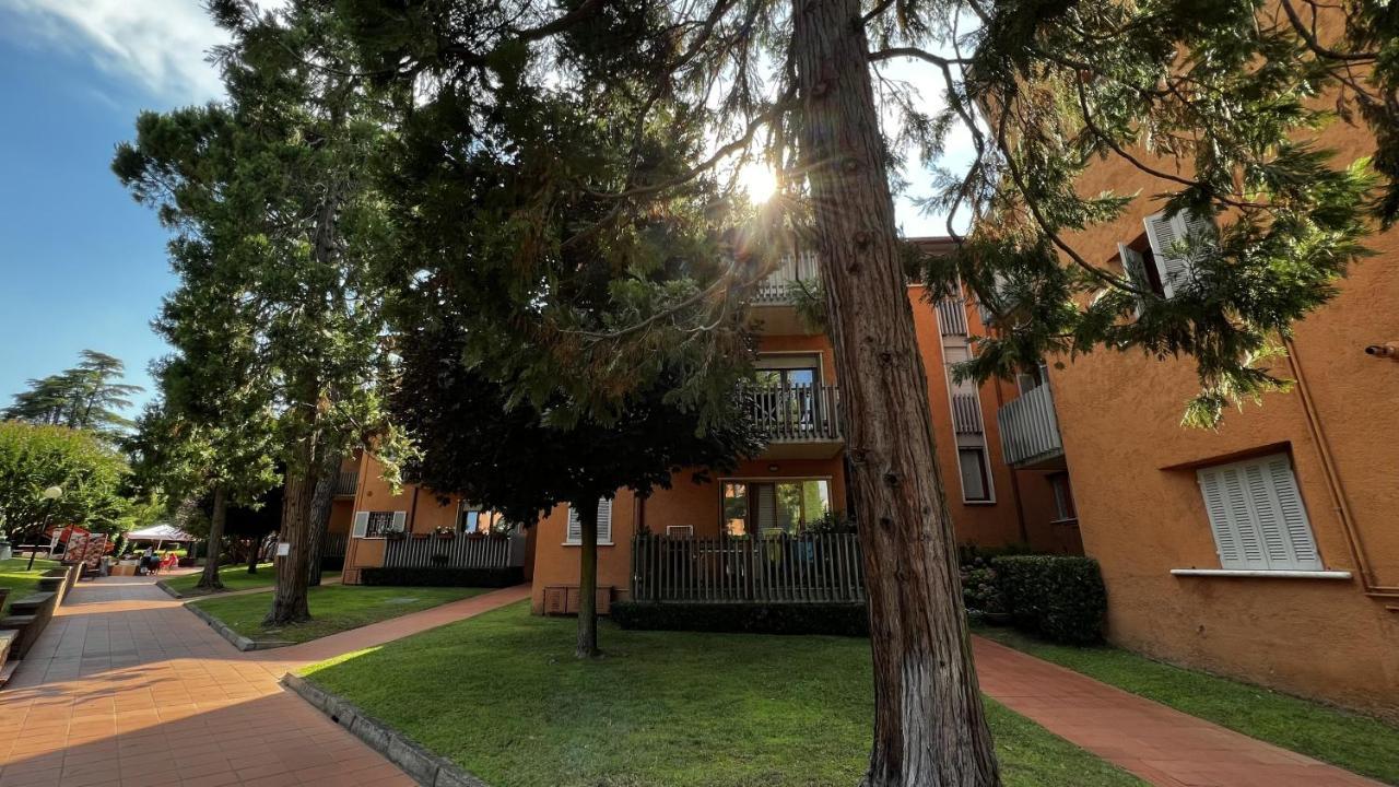 Premium Apartments Peschiera Peschiera del Garda Bagian luar foto