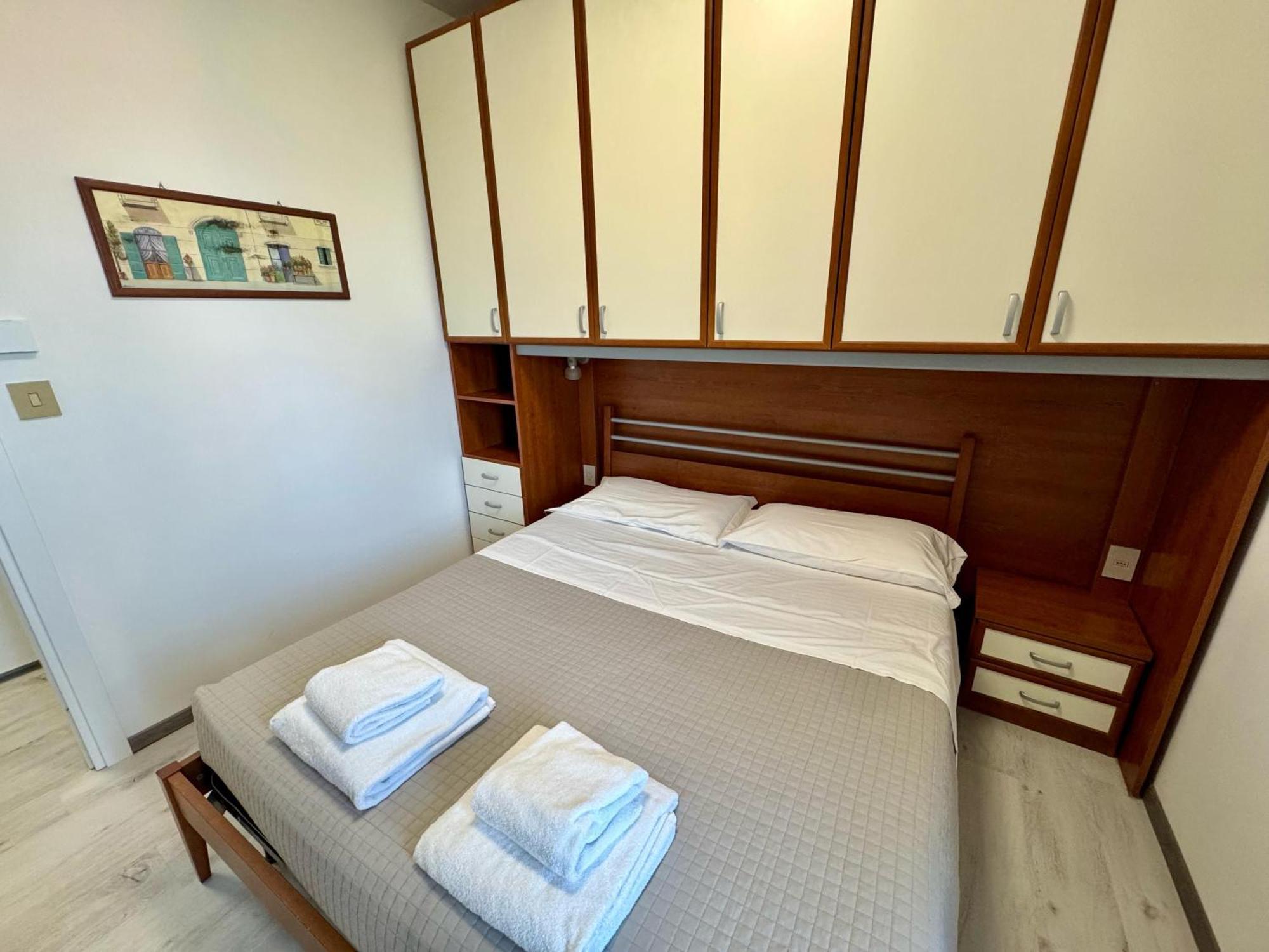 Premium Apartments Peschiera Peschiera del Garda Bagian luar foto