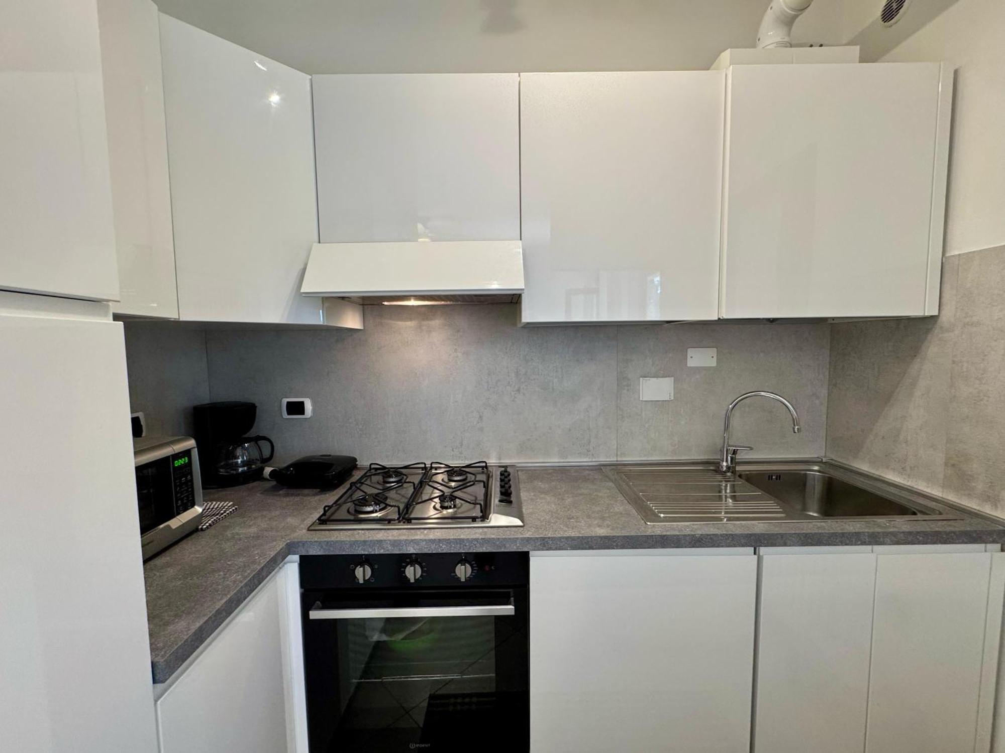 Premium Apartments Peschiera Peschiera del Garda Bagian luar foto