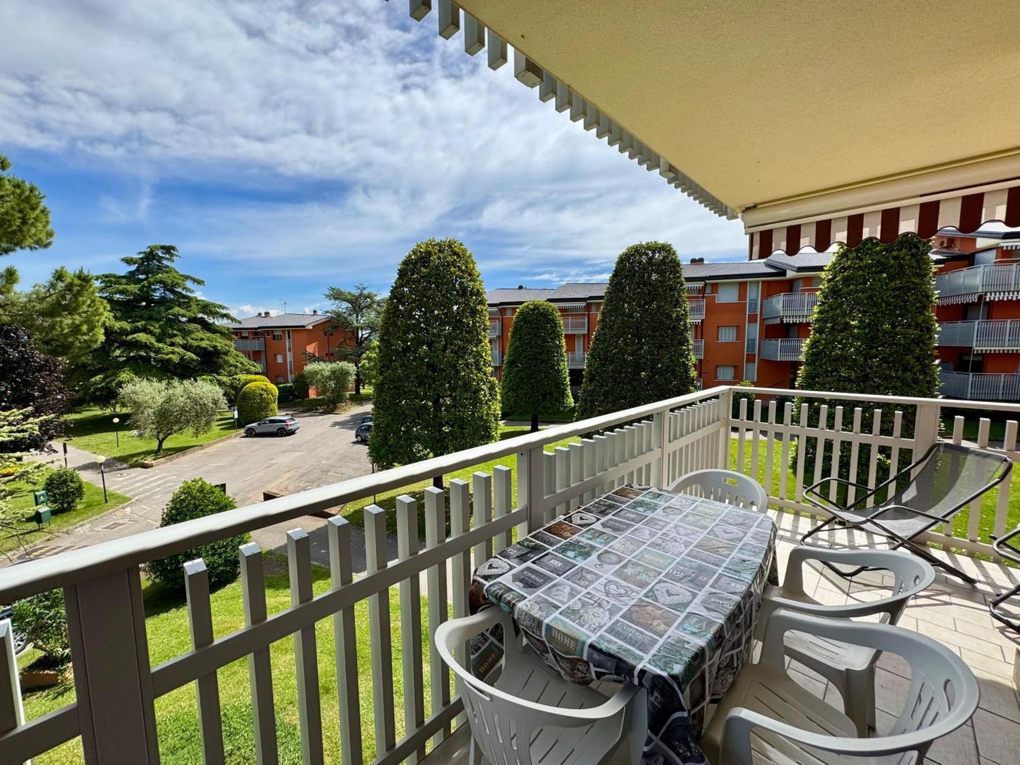 Premium Apartments Peschiera Peschiera del Garda Bagian luar foto